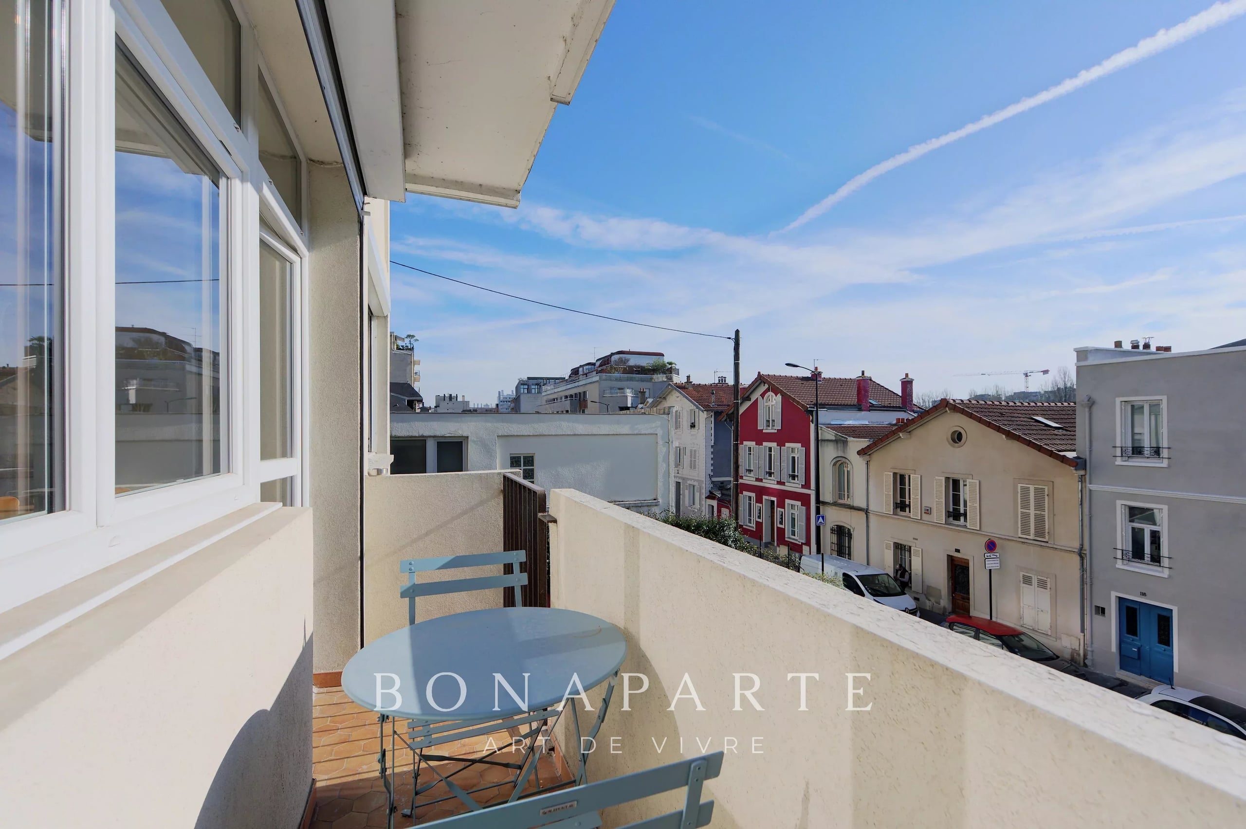 3 pièces 60 m² rénové et meublé – Balcon – Ascenseur – Séjour 30 m² Sud-Est